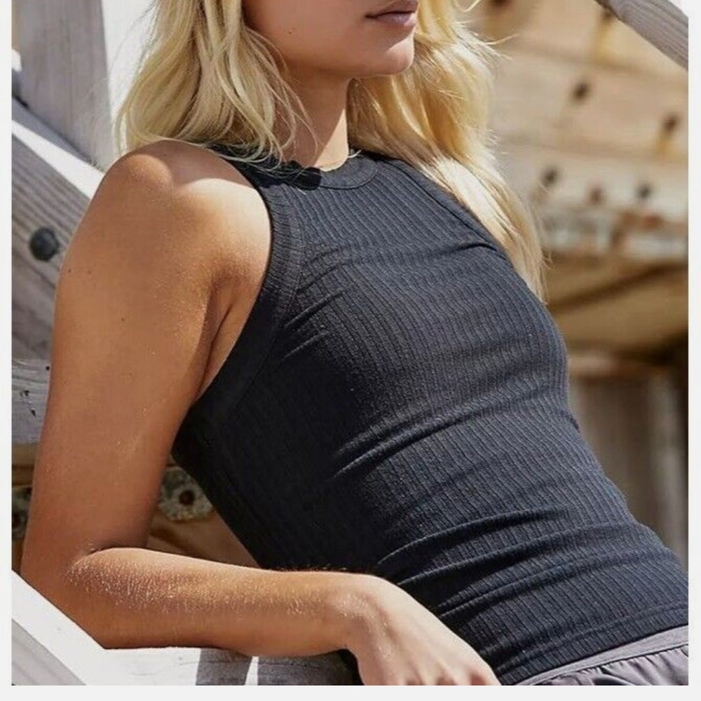 Free People FP Movement Blissed Out Tank Black Size Small(Pre-Owned)